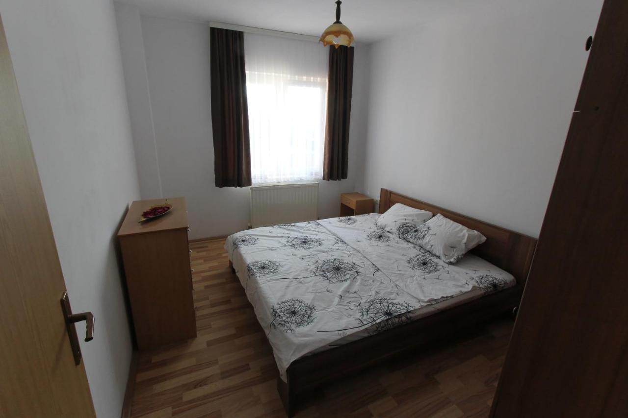 Kasumi Apartment Pristina Eksteriør billede